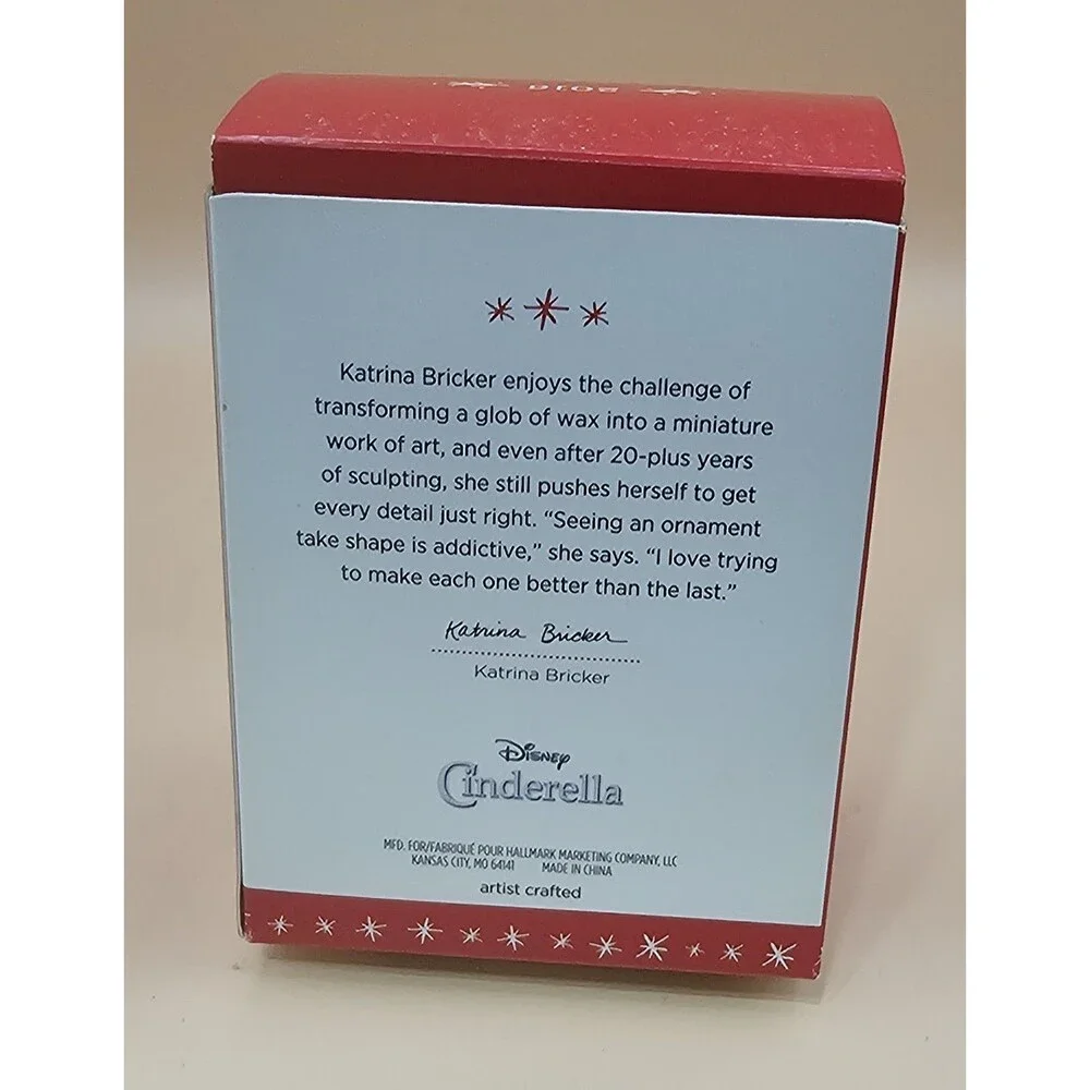 Hallmark 2016 Disney Cinderella Ornament ~ A Dream Is A Wish Your Heart Makes- N